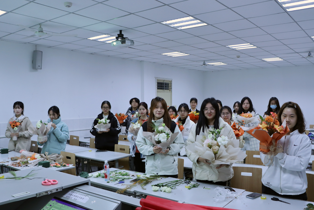 uEUG_1702885767816067582.jpg 20231213chtyhd3.jpg