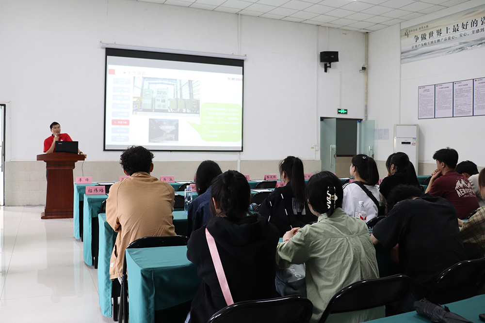 rApc_1717591302728009259.jpg 20240601llfqtg2.jpg