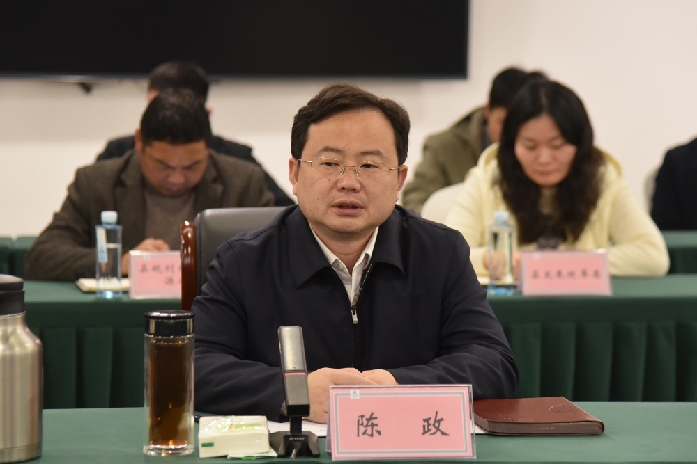 AJeo_1763806091495031879.jpg 5.jpg