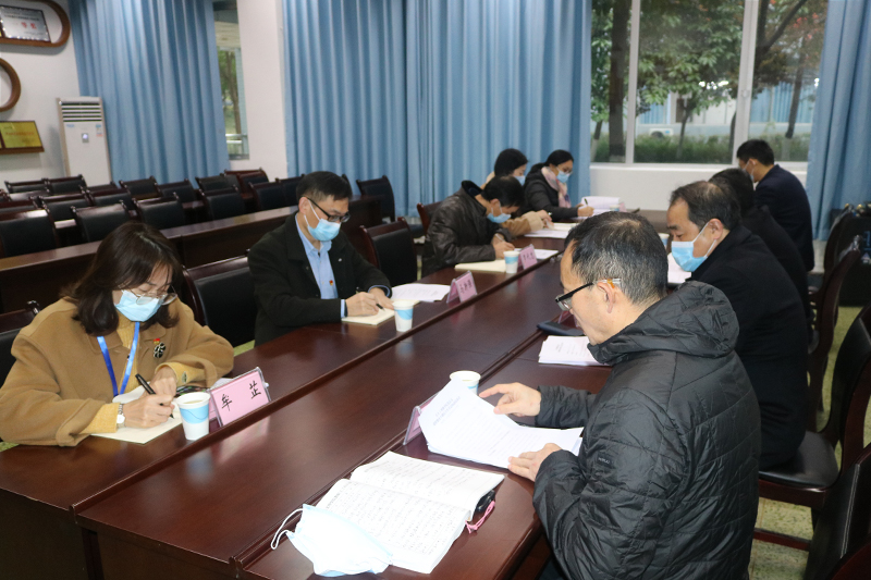 Uiym_1670580992743071294.jpg 20221207rgznxyxc2.jpg