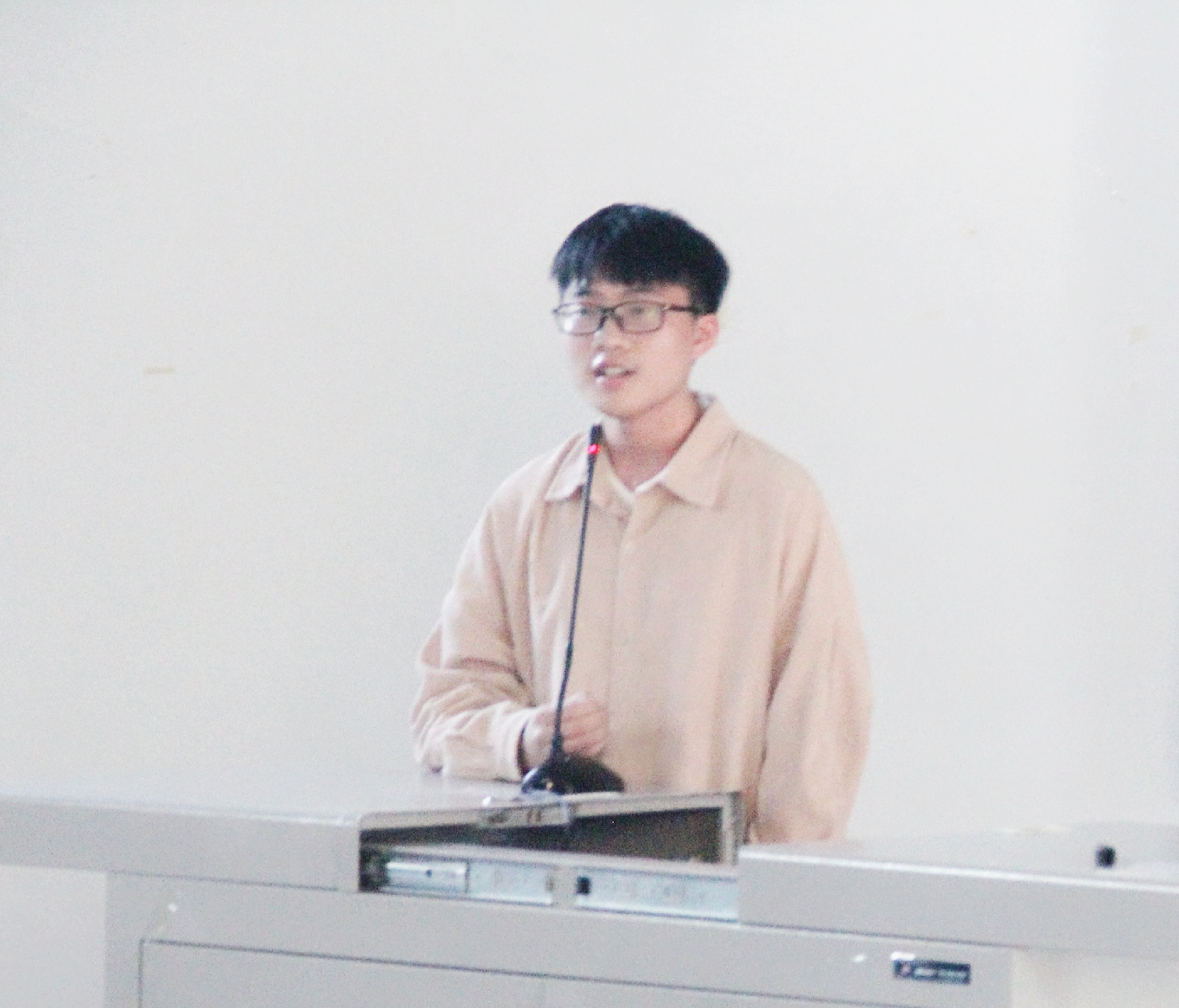 1605876221211054091.jpg 1605876221211054091.jpg