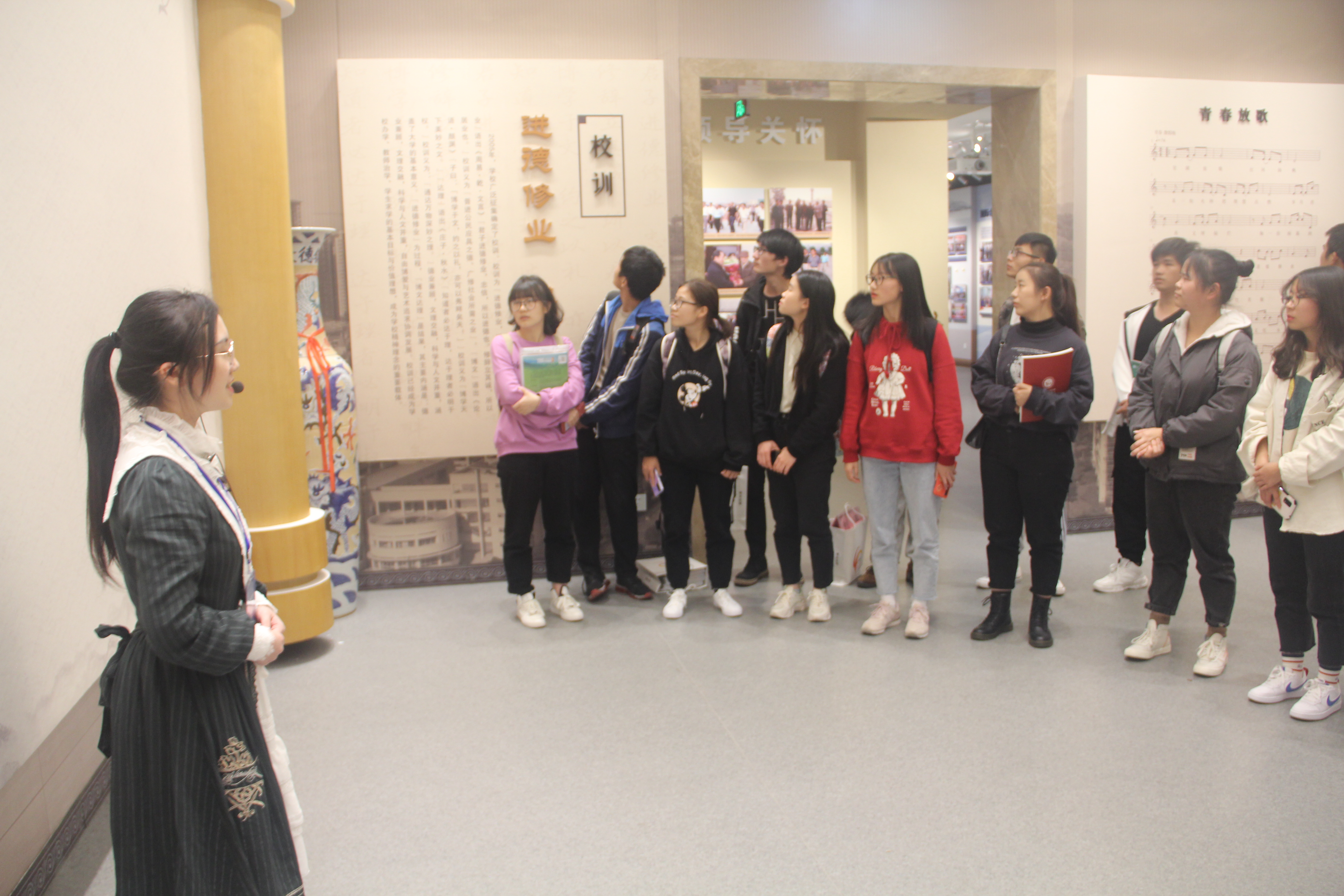 1605876221612066817.jpg 1605876221612066817.jpg