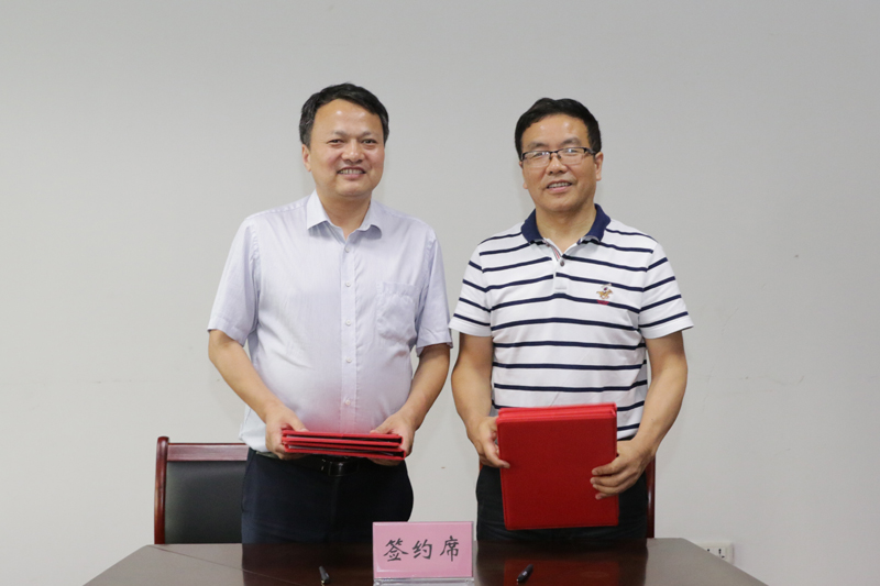 1526906126319065165.jpg 20180518zyyjyxy3.jpg