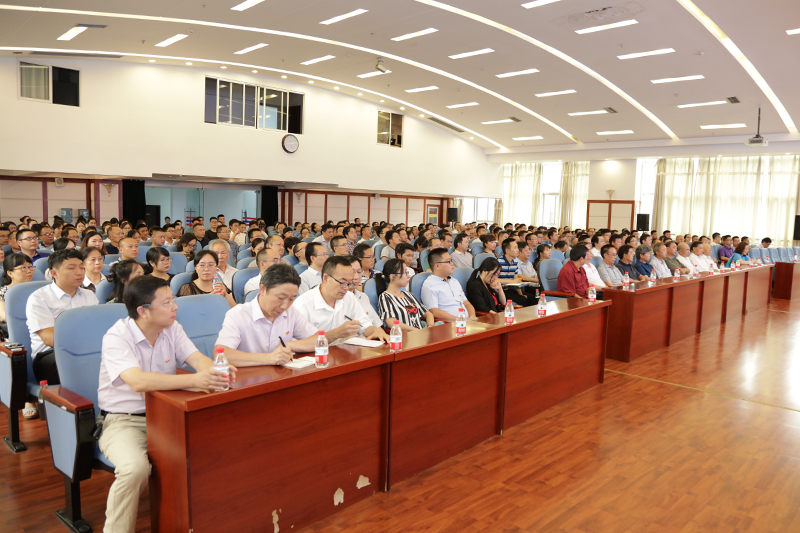 1530779524356040036.jpg 201870704qybz2.jpg