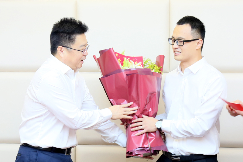 1536631087774004200.jpg 20180910thwww1.jpg