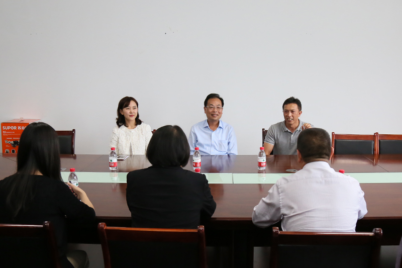 1537243330963063071.jpg 20180917szghww2.jpg