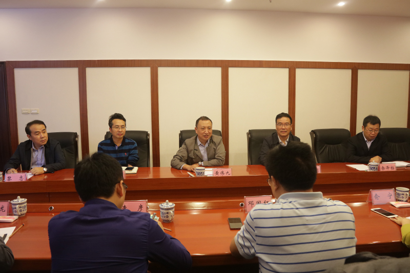 1538272030805046065.jpg 20180927cqlgdxlf3.jpg