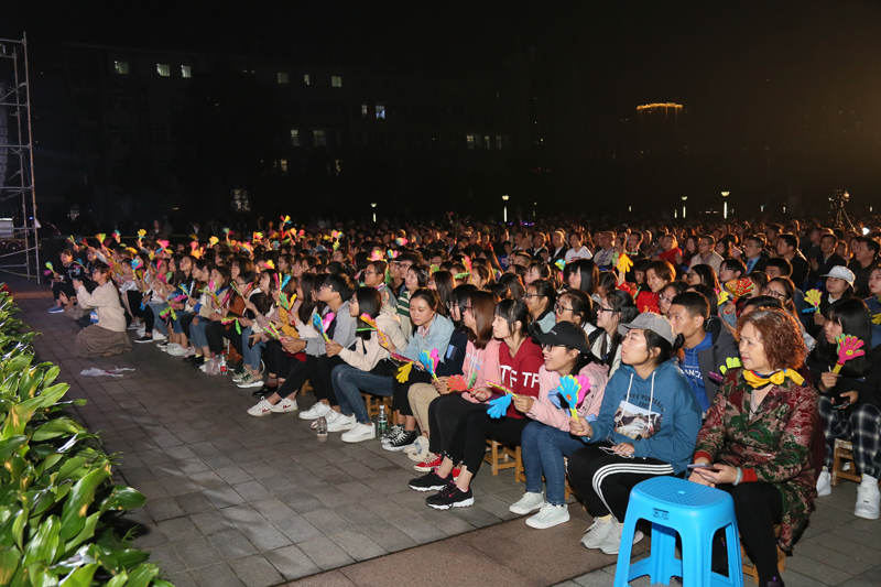 1541400518336048752.jpg 20181103yxwh2.jpg